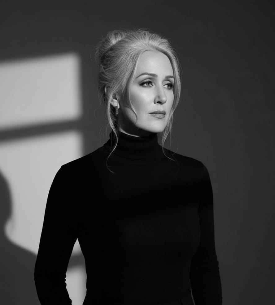 Karen Sue Aylor – Stock Broker